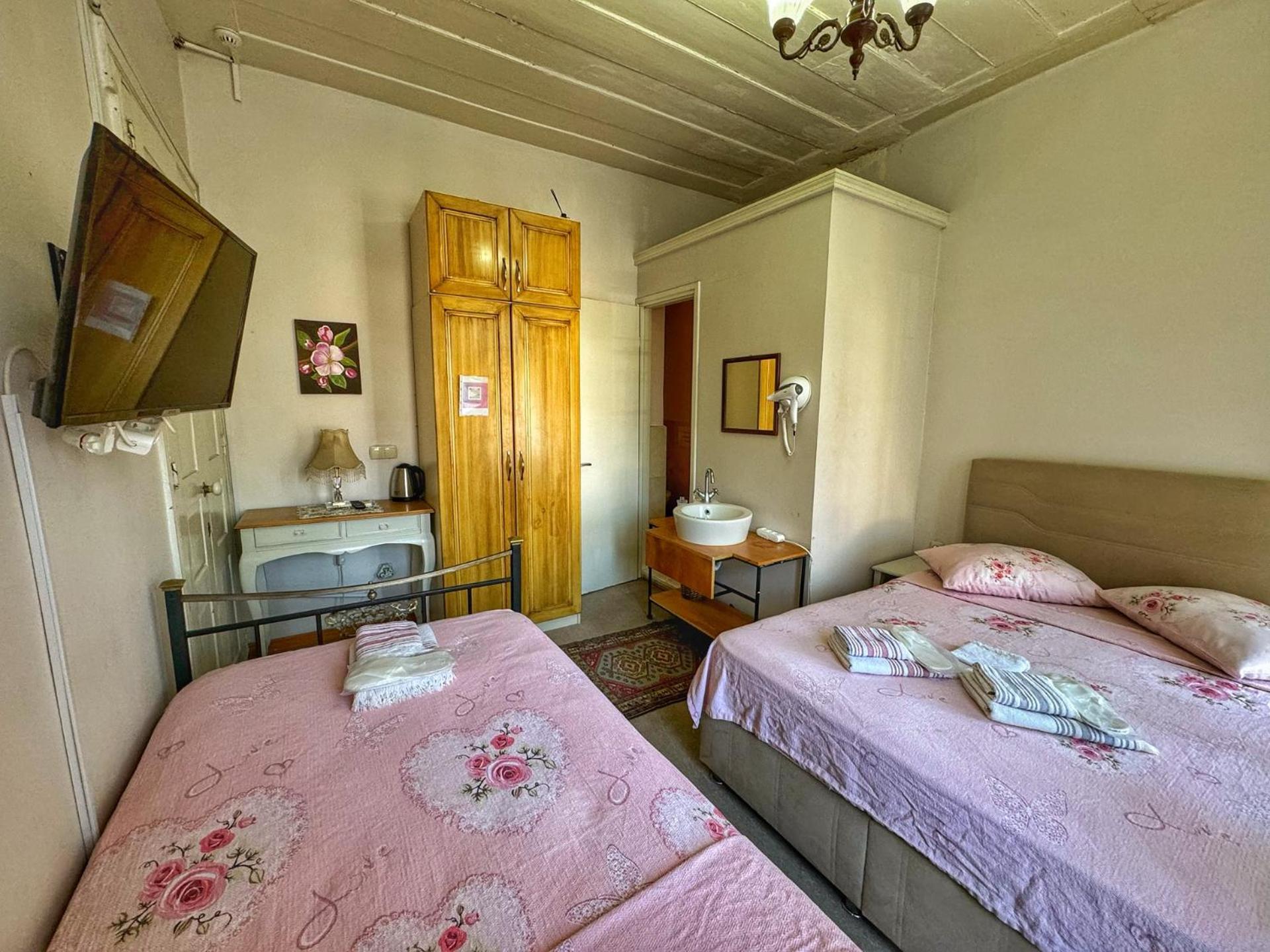 Eolya Konuk Evi Hotel Ayvalik Luaran gambar